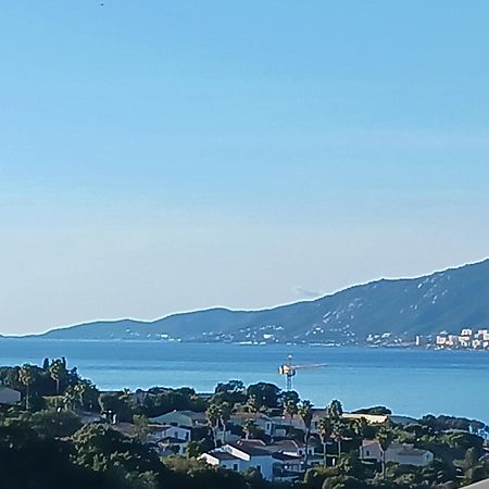 Studio avec terasse vue mer Porticcio  Extérieur photo