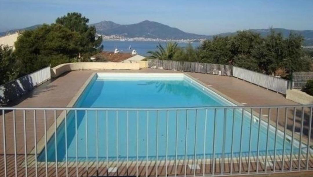 Studio avec terasse vue mer Porticcio  Extérieur photo